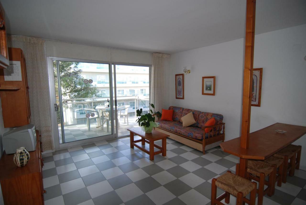 Apartamento Zeus Montblanc Salou Exterior foto