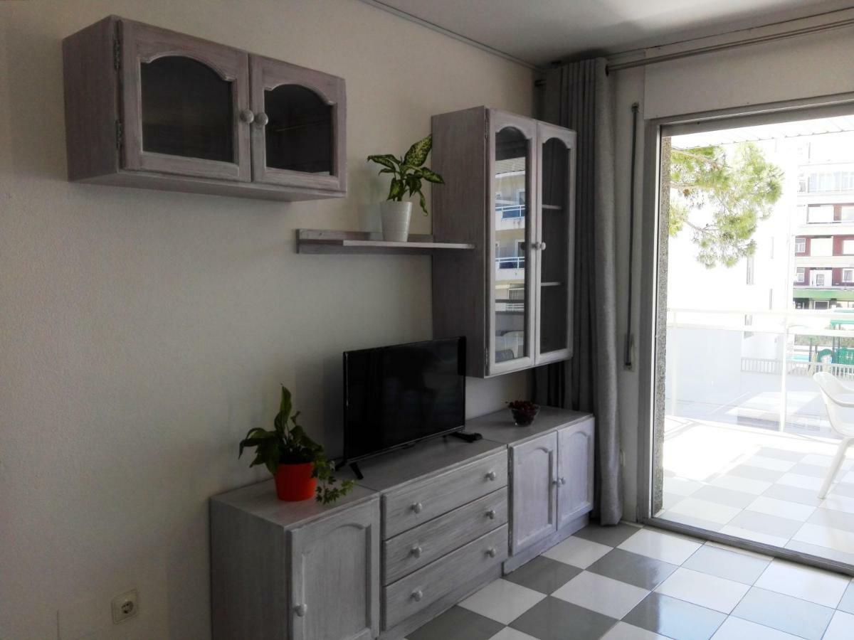 Apartamento Zeus Montblanc Salou Exterior foto