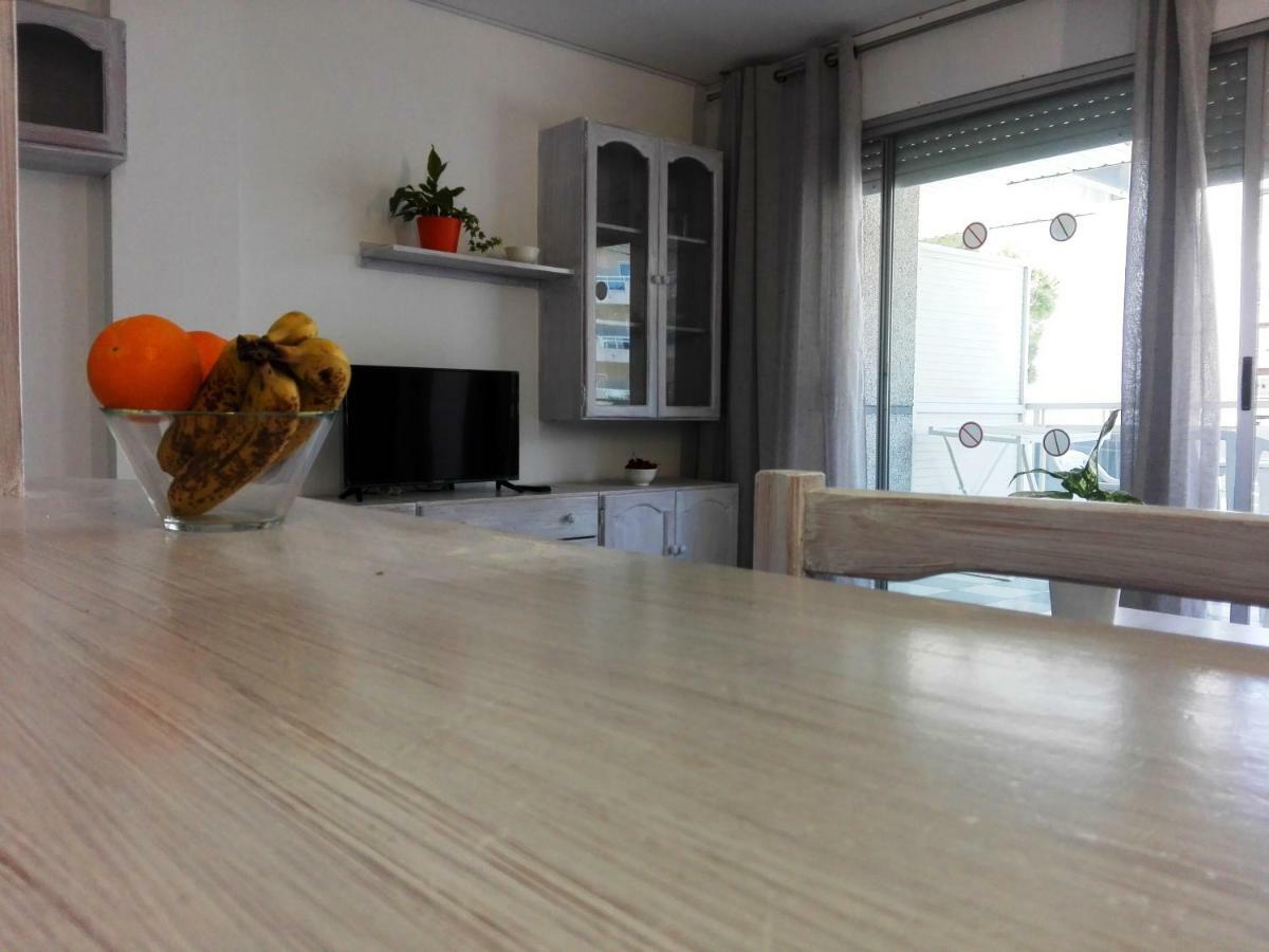 Apartamento Zeus Montblanc Salou Exterior foto