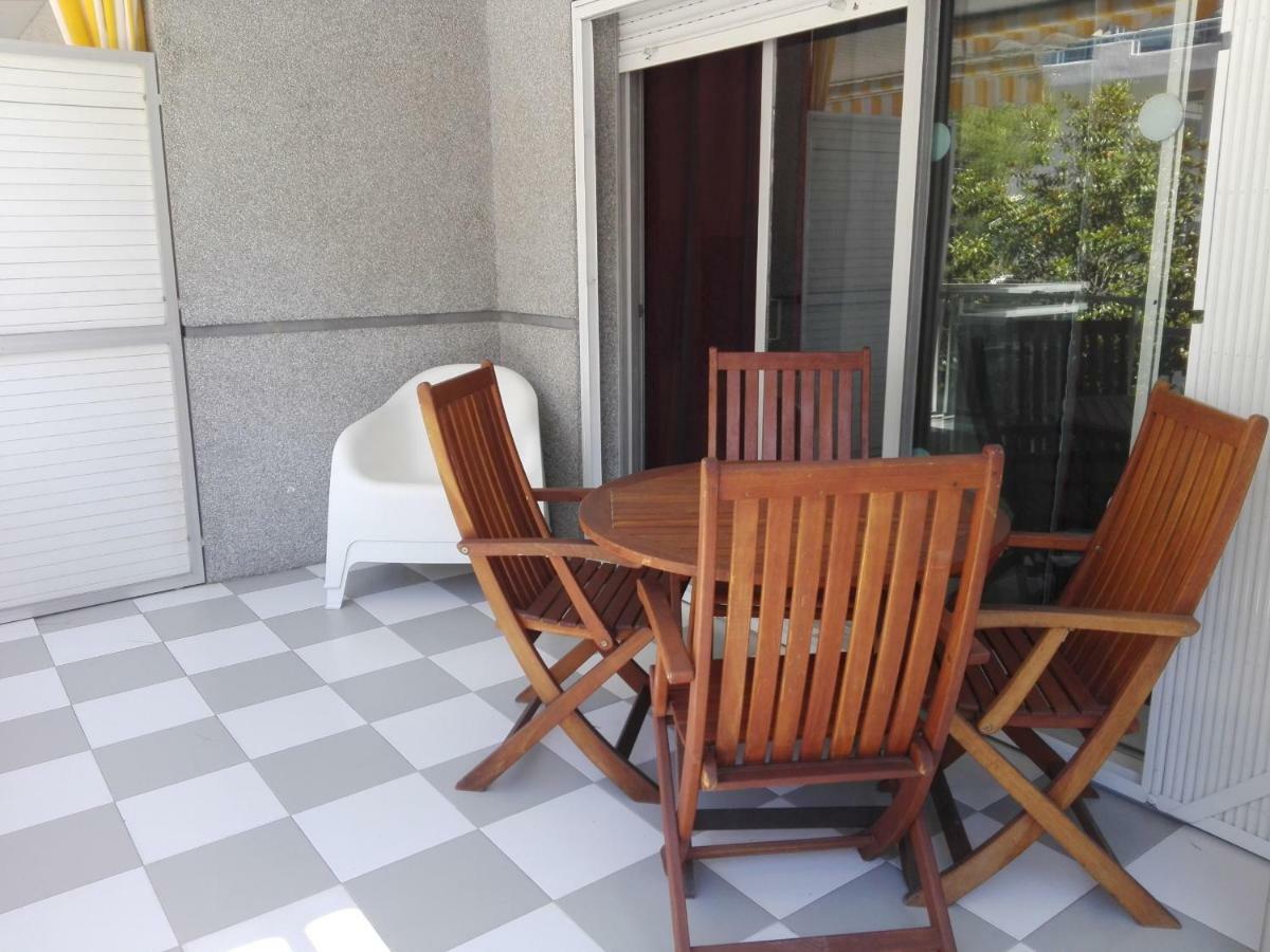 Apartamento Zeus Montblanc Salou Exterior foto